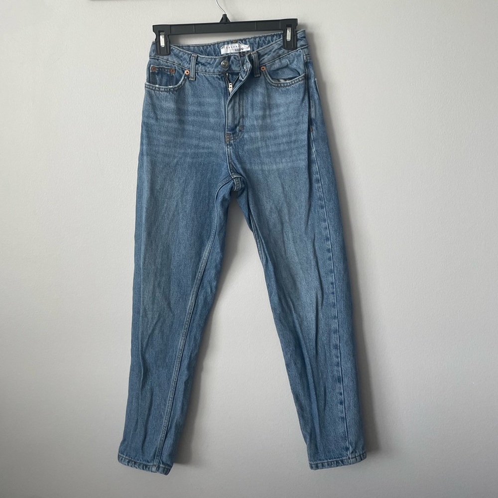 TOPSHOP MOM JEANS LIGHT WASH HIGH WAISTED SIZE 26